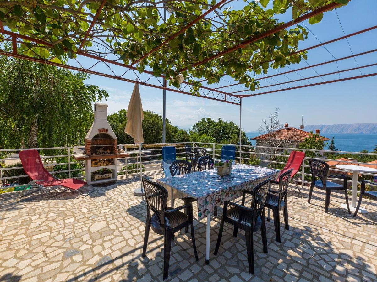 Apartments Susanne Новий Винодольський Екстер'єр фото